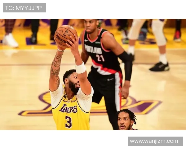 2020年2月1日湖人与开拓者精彩对决录像回放全程回顾与分析